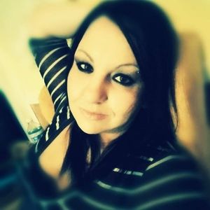 Meet your Posher, Raquel